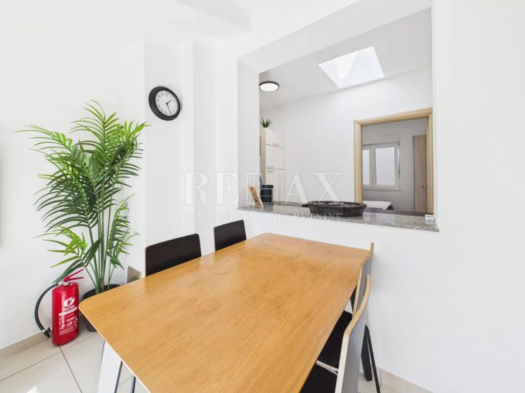 Söögituba - Apartment with Sea View in Crikvenica Centre