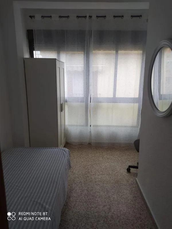Magamistoad - Shared Flat with Terrace in Zaidín