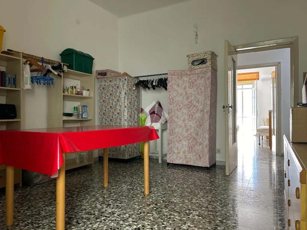 Studio - Independent Two-Unit Building in Grottaglie