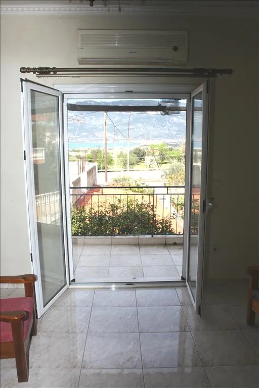 Elutuba - Flat with Sea View in Korynthos