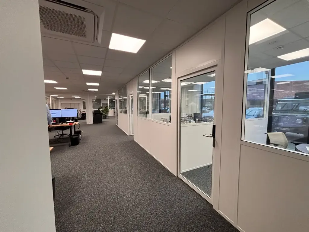 Kabinet - Modern Office with Cafeteria in Pottelberg