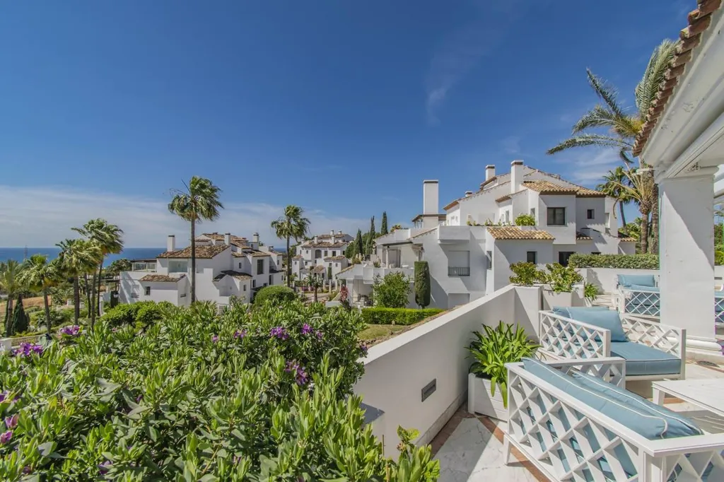 Terrass - Luxury Apartment with Sea Views in Marbella