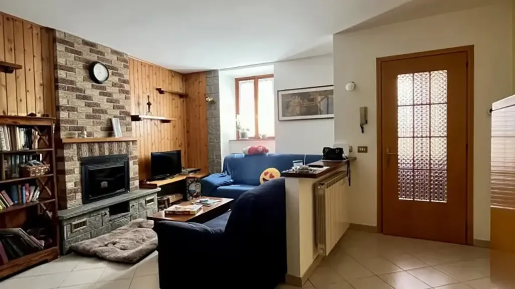 Living Room - Independent House with Garden in Valle Intelvi