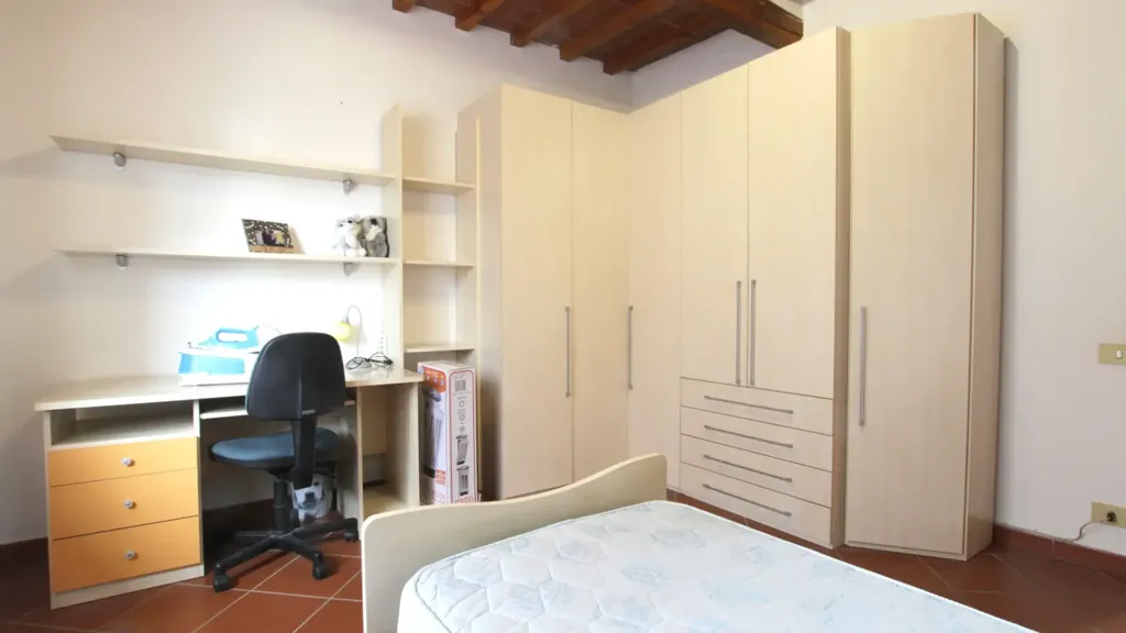 Magamistoad - Split House with Garden in Poggibonsi