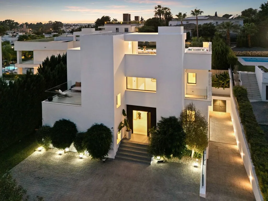 Extérieur - Contemporary Villa with Pool in Nueva Andalucía