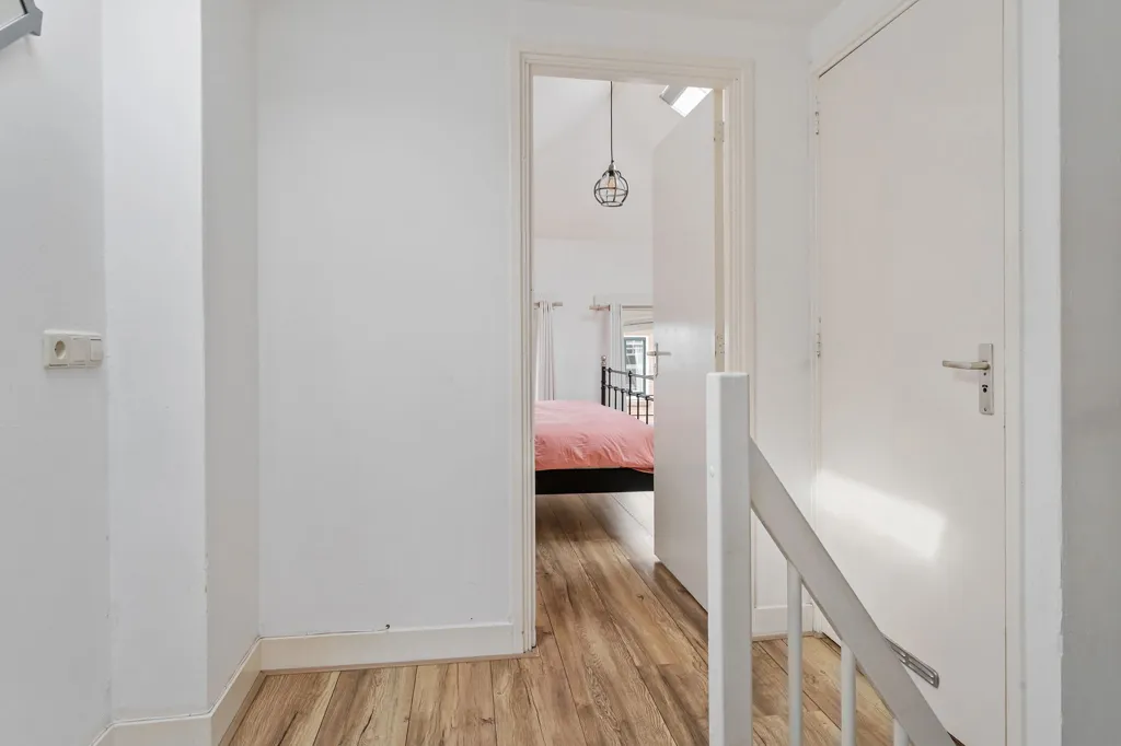 Entrée - Dual-Level Maisonette with Rooftop Terrace in Pijlsweerd