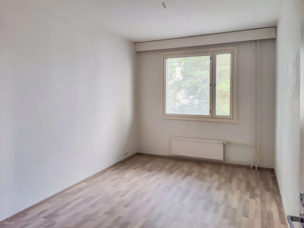 other_room