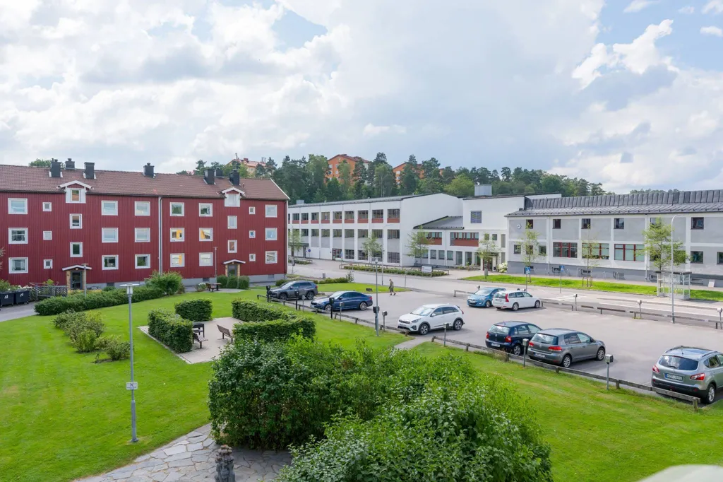 Extérieur - Apartment with Balcony in Byttorp