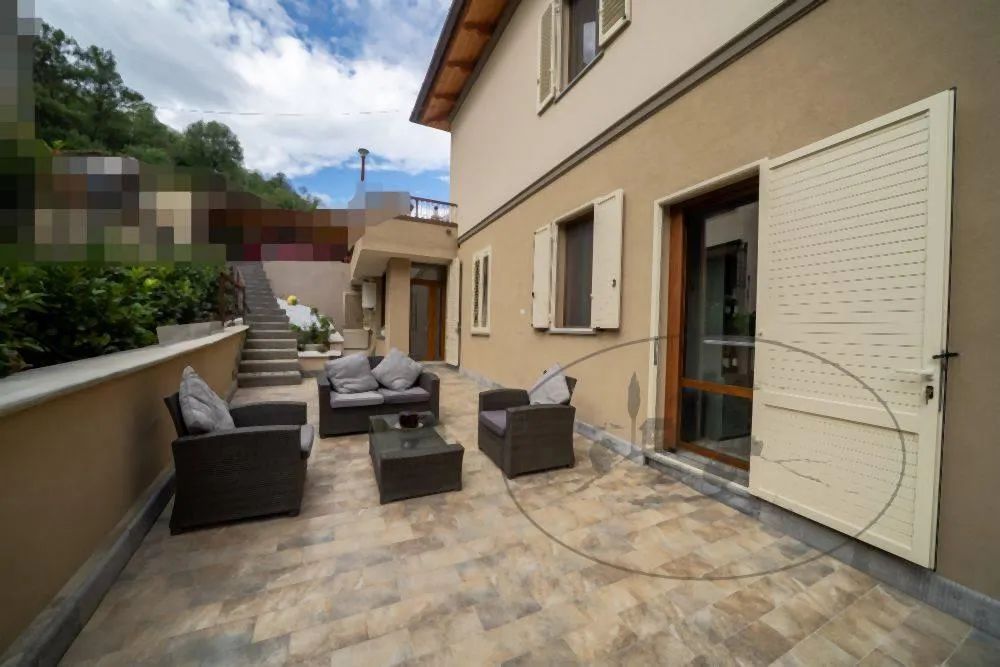Terrass - Rustic Villa with Garden in Figline Valdarno
