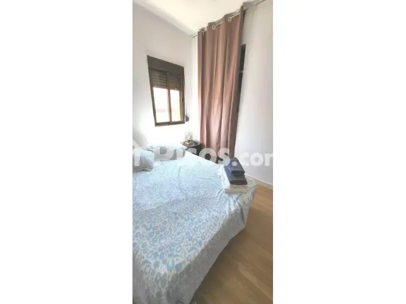 Magamistoad - Student Flat with Balcony in Montcada