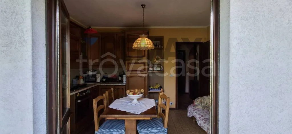 Sala da pranzo - Single-Level Villa with Private Garden in Paruzzaro