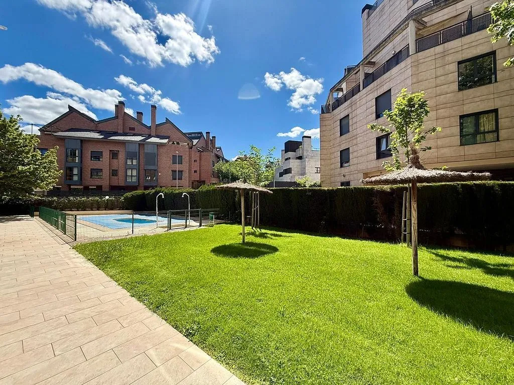 pool_area