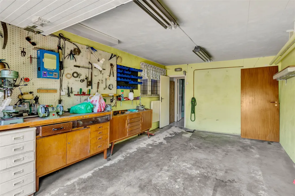 Garage - Villa with Garden and Stream in Kvillsfors