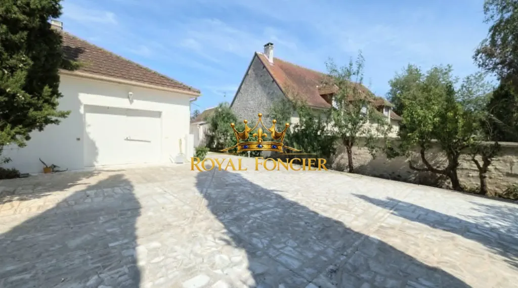 Esterno - Detached House with Garden in Quiet Area