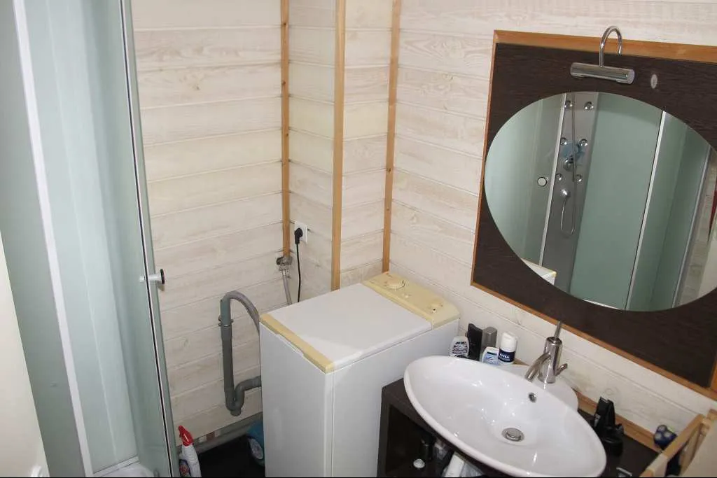 Vannitoad - Secure 2-Bed Flat with Terrace in Toulouse