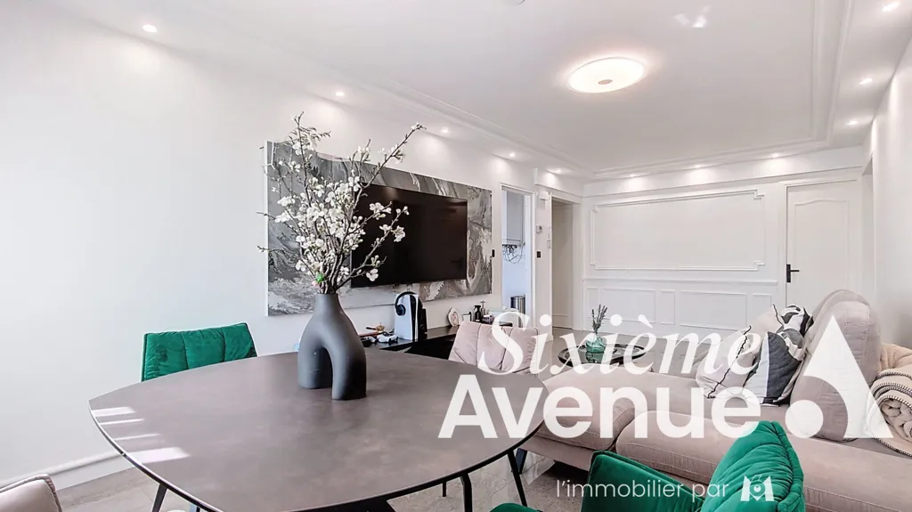 Elutuba - Contemporary Flat with High-End Renovation in Saint-Priest