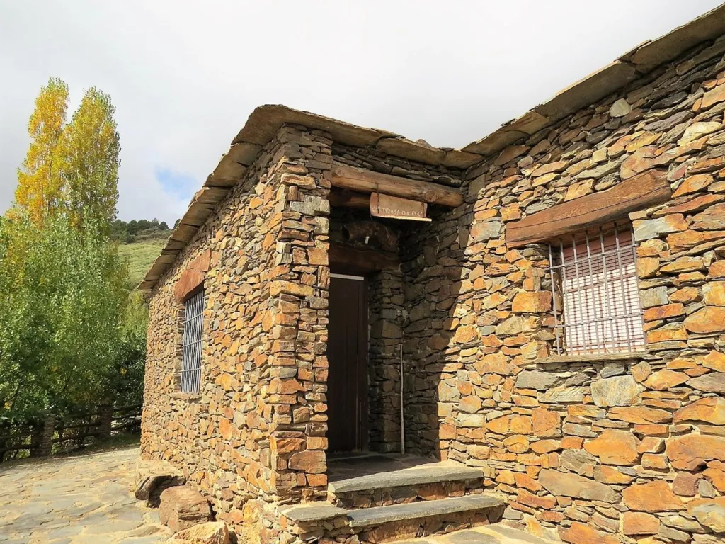 Esterno - High-Quality Mountain Cortijo with Spring in Válor