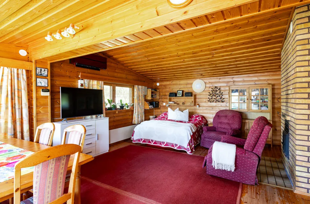 Séjour - Cottage with Private Beach in Ylöjärvi