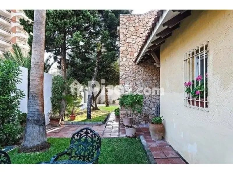 Jardin - Luxury Chalet with Pools in Aguadulce