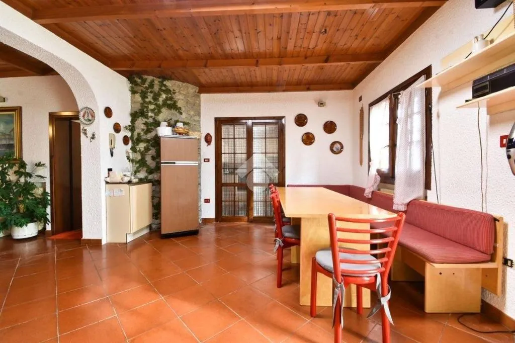 Salle à manger - Luxury Villa with Pool in Montescudo