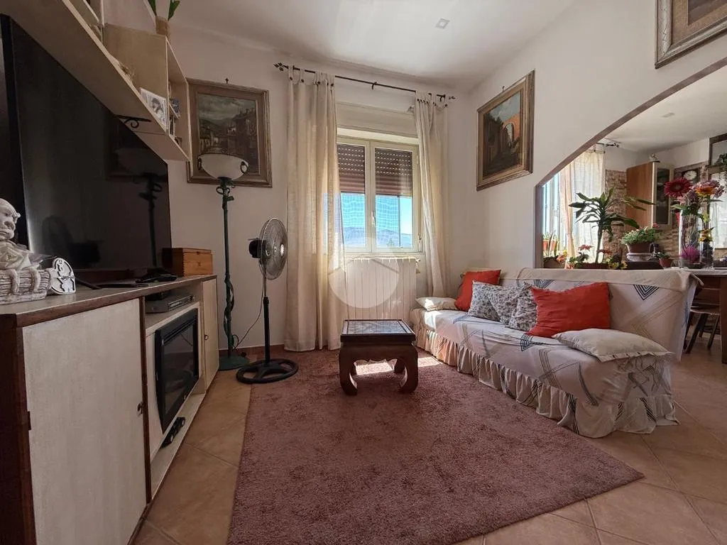 Elutuba - Bright Apartment with Sea View in Carini