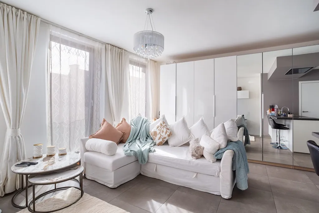 Elutuba - Modern Studio with Terrace in Boechout
