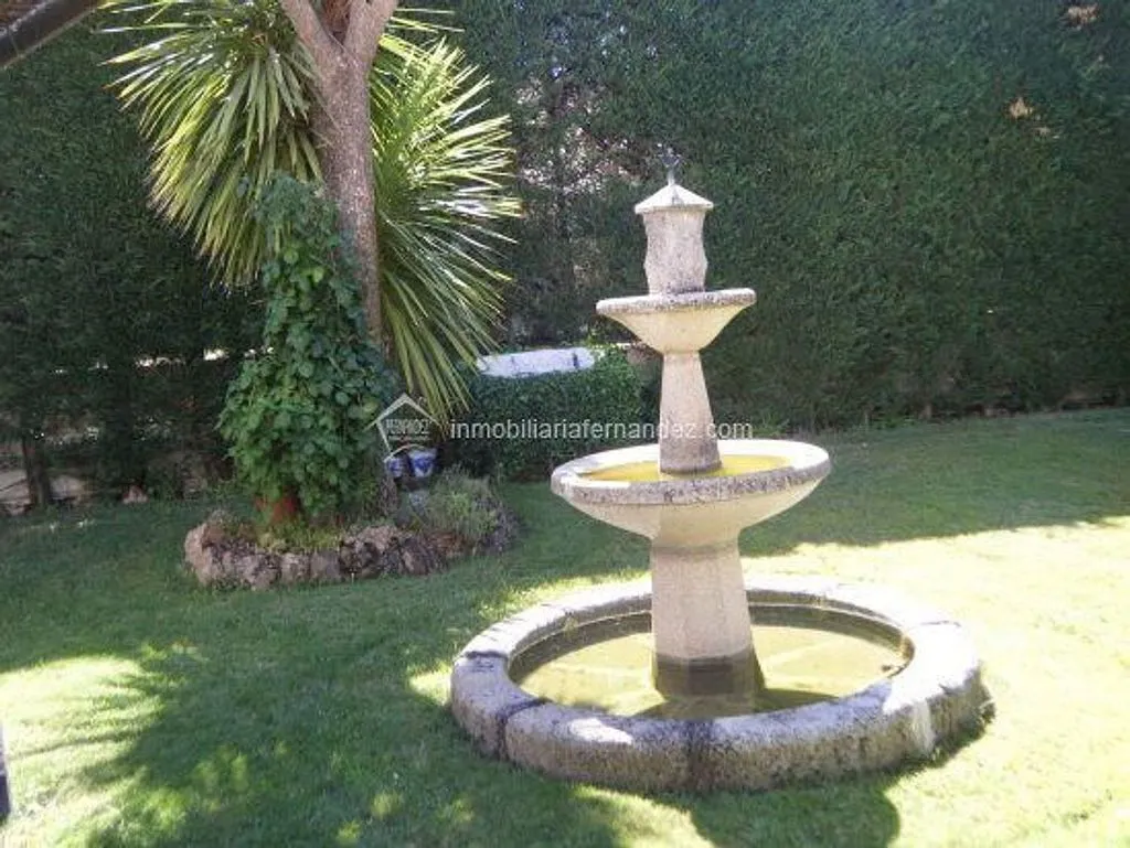 Aed - Chalet with Large Plot on Ruta de la Plata