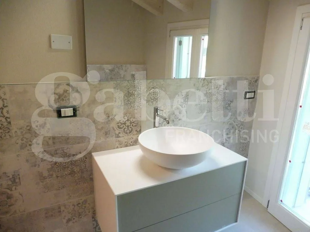 Vannitoad - Luxury Penthouse with Castle View in Marostica