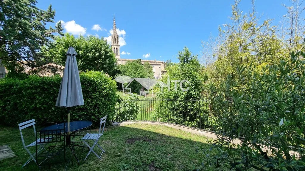 Aed - Charming Stone House with Pool in Banne
