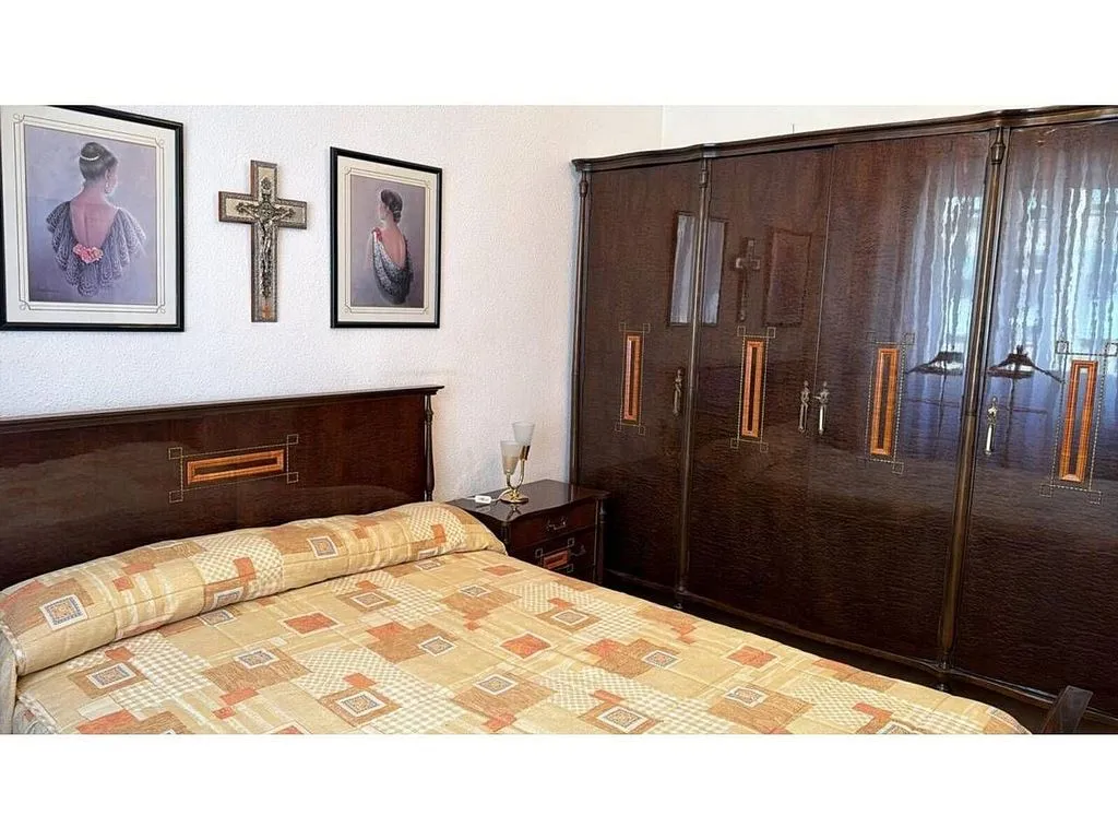 Chambres - 2-Bedroom Apartment with Balcony in Logroño
