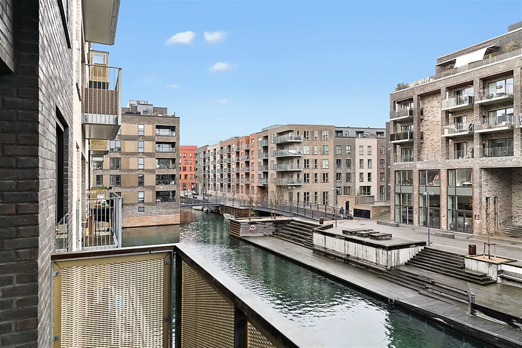 Balcone - Modern Apartment with Balcony in Sluseholmen