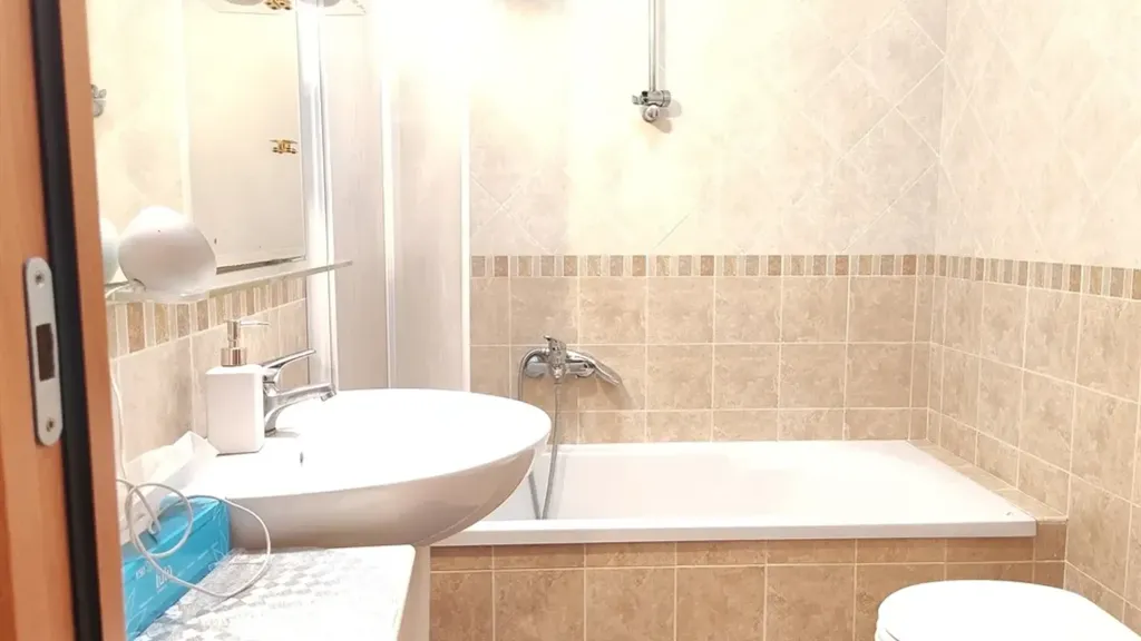 Vannitoad - Apartment with Terrace in Castelverde, Rome