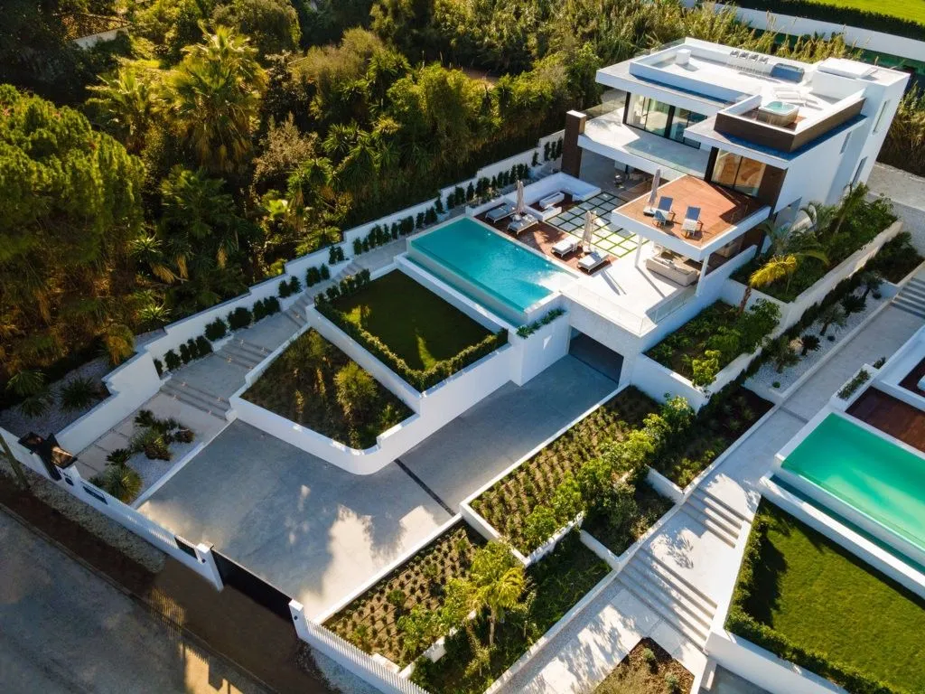 Vue aérienne - Luxury Villa with Infinity Pool in Nueva Andalucia