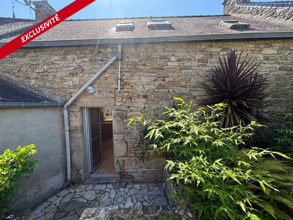 Aed - Charming 5-Piece House in Molac