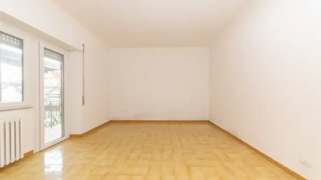 Pièces - Spacious Apartment with Balcony in Ciampino