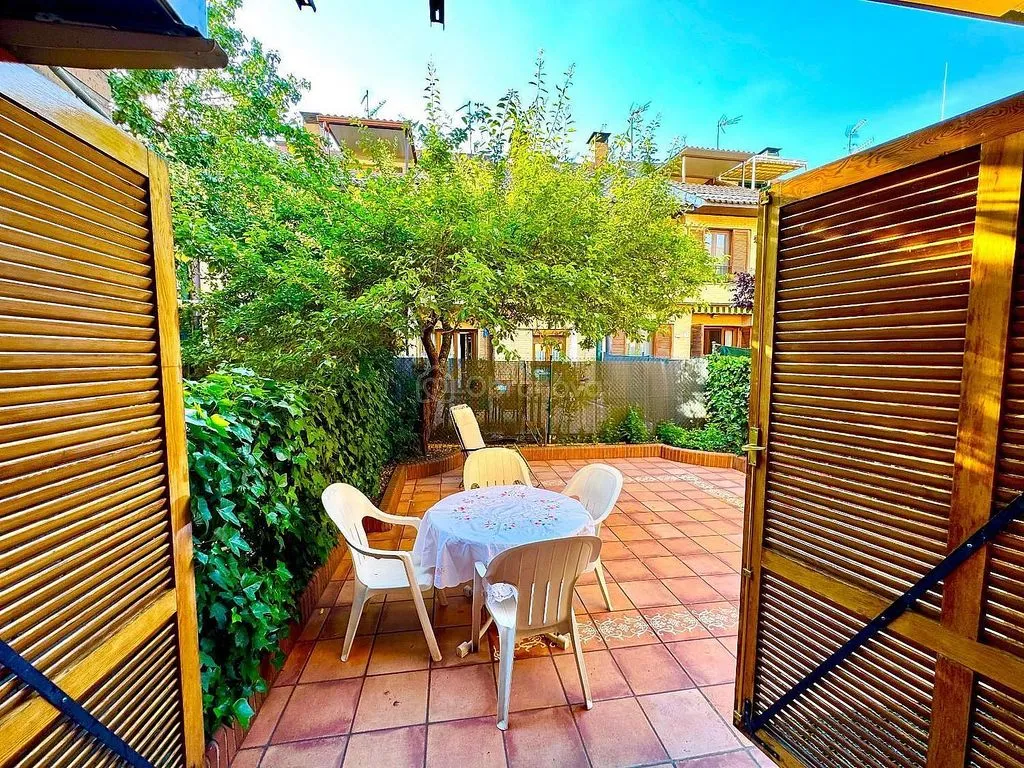 Terrasse - Terraced Chalet with Garden in Guadalajara