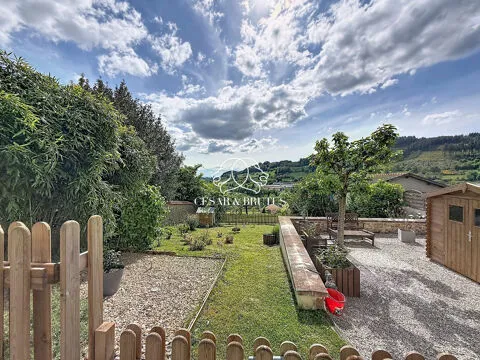 Aed - Renovated House with Panoramic Mountain View
