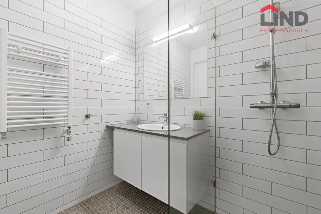 Bagni - Studio Apartment with Sea View in Hafnarfjörður