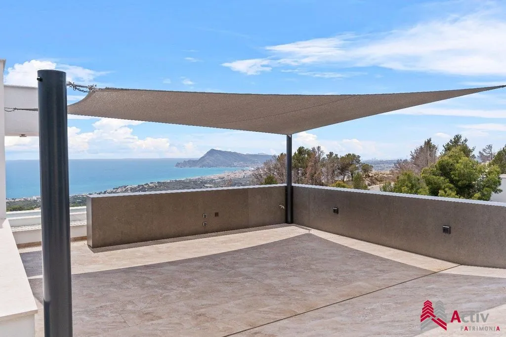 Terrass - Contemporary Villa with Elevator in Altea