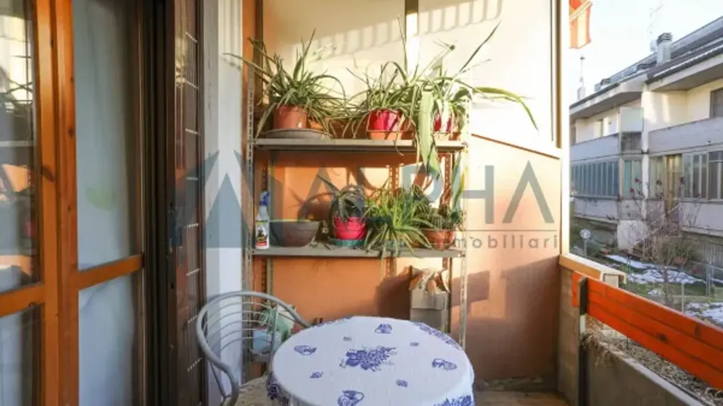 Balcon - Trilocale with Balcony and Veranda in Cesena
