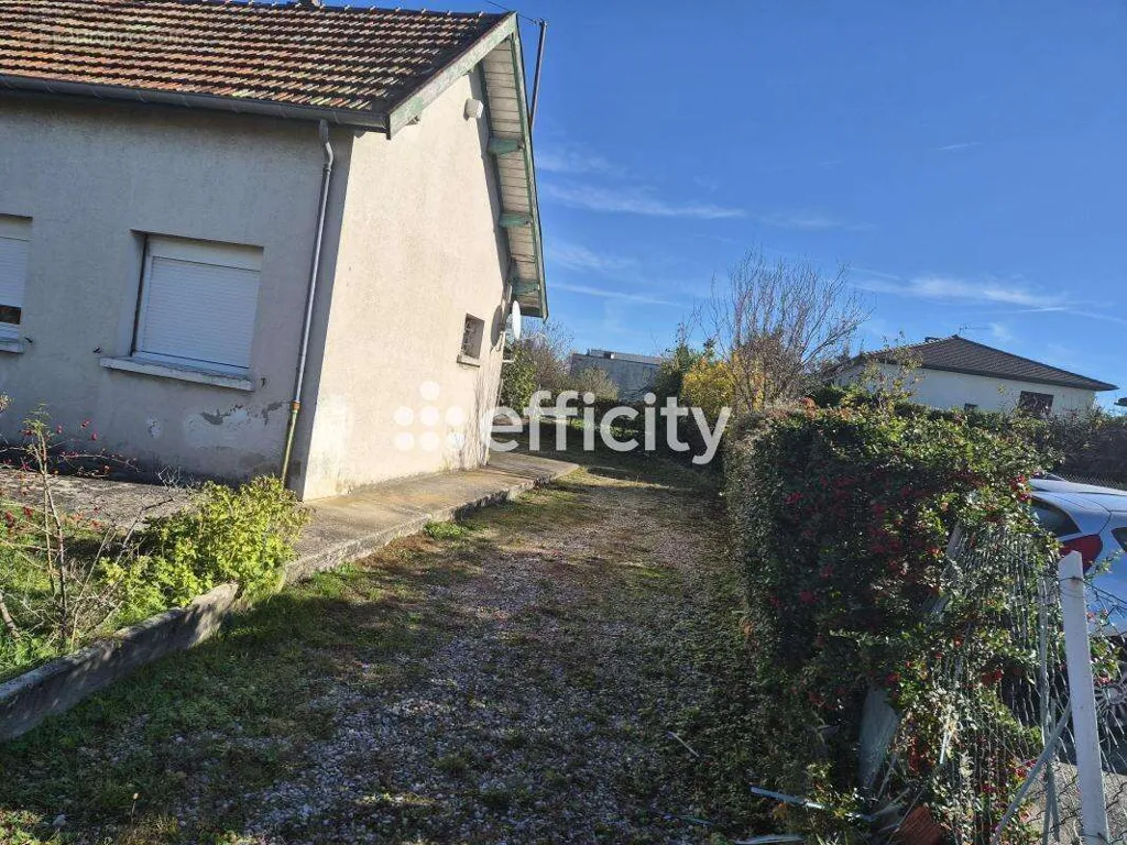 Maison 4 pièces à Meyzieu