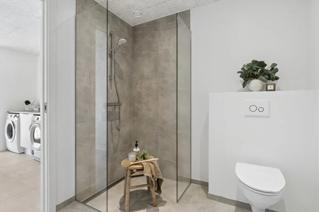 Vannitoad - Modern Flat with Terraces in Odense NV