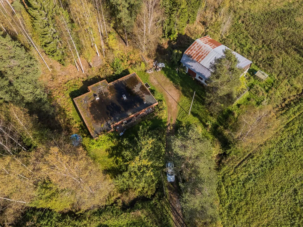Vista aerea - Rural Estate with Old Barn near Helsinki