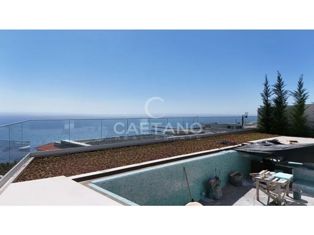 Terrasse - Contemporary Villa with Ocean View in Calheta, Madeira