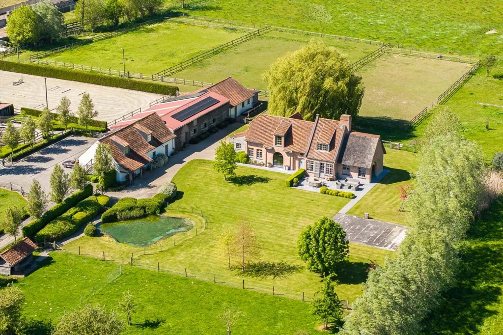 Vista aerea - Villa with Equestrian Facilities in Vinkt