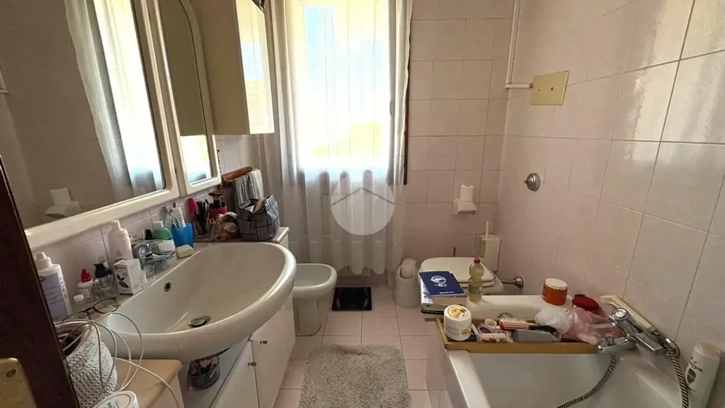 Vannitoad - 3-Bedroom Apartment with Balcony in Vigonza