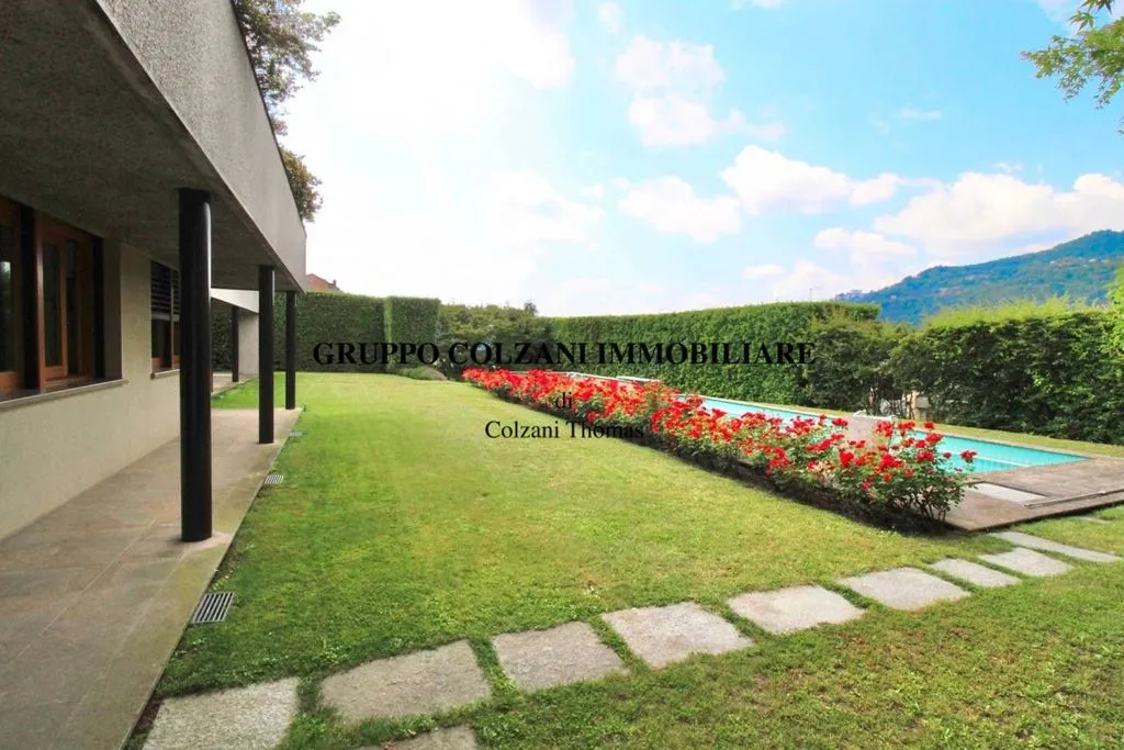 Aed - Luxury Villa with Pool in Como