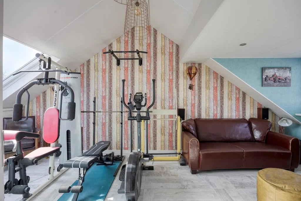 leisure_room