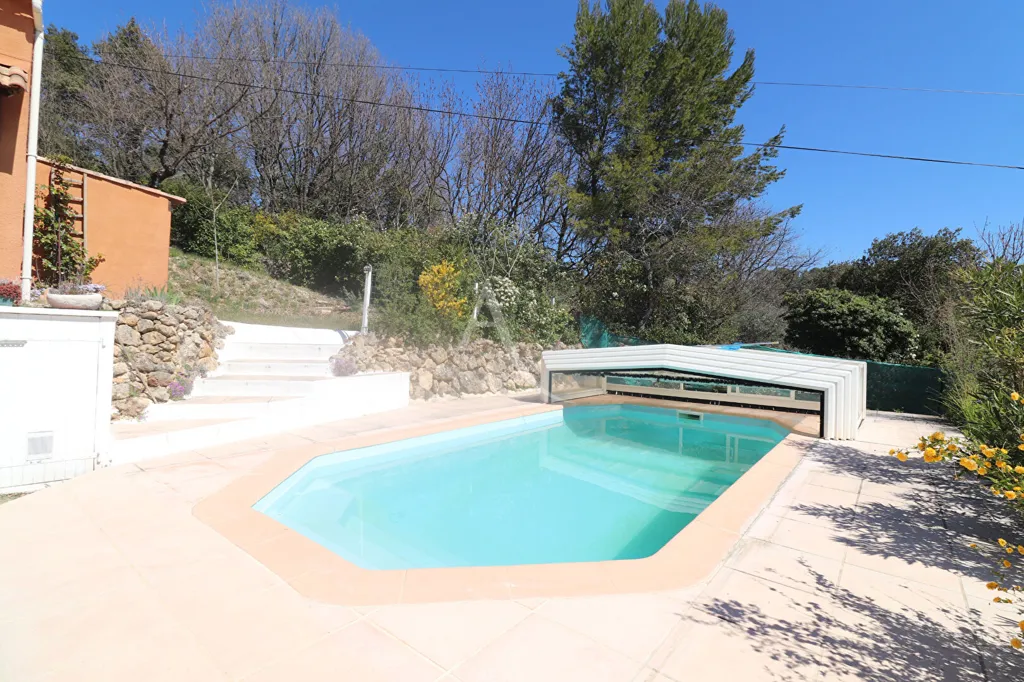 Bassein - Villa with Pool in Varages