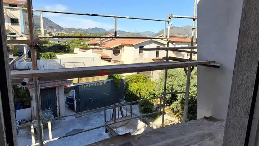 Rõdu - Newly Constructed Duplex with Balcony in Palermo